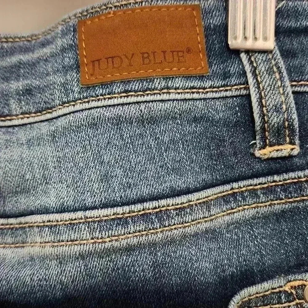 Judy Blue Distressed Skinny Fit Jeans Womens Size 13/31 - Picture 7 of 16